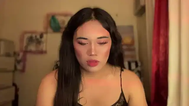 untouchable mia online show from December 2, 2025, 1:28 pm