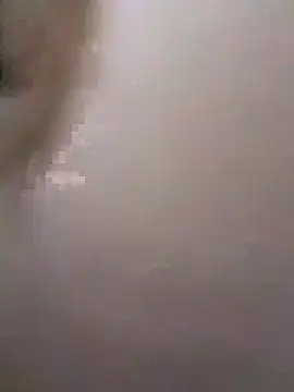 hot couple 000 online show from November 14, 2025, 2:27 pm