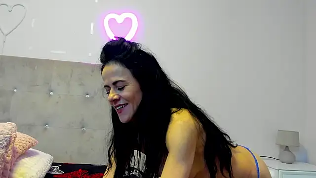 brianaflynt online show from February 4, 2026, 7:31 pm