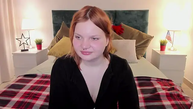 babyyullii online show from March 16, 2026, 5:35 am