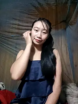 Snapshot of Linh_sexy98 chatting on November 7, 2025, 12:21 am Linh sexy98 online show from November 7, 2025, 12:21 am