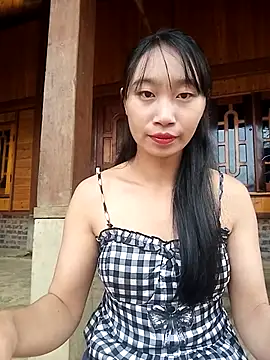 Snapshot of Linh_sexy98 chatting on November 16, 2025, 3:34 am Linh sexy98 online show from November 16, 2025, 3:34 am