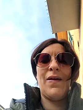 Snapshot of Piediniecollant chatting on March 1, 2026, 7:21 am Piediniecollant online show from March 1, 2026, 7:21 am