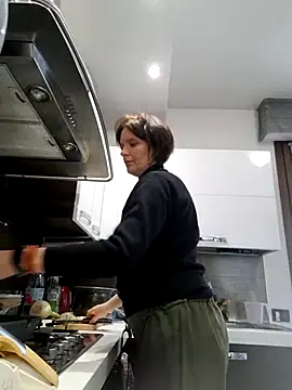 Snapshot of Piediniecollant chatting on March 2, 2026, 11:17 am Piediniecollant online show from March 2, 2026, 11:17 am