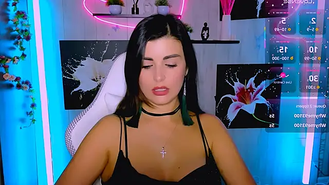 NestiSharm online show from November 16, 2025, 9:37 am