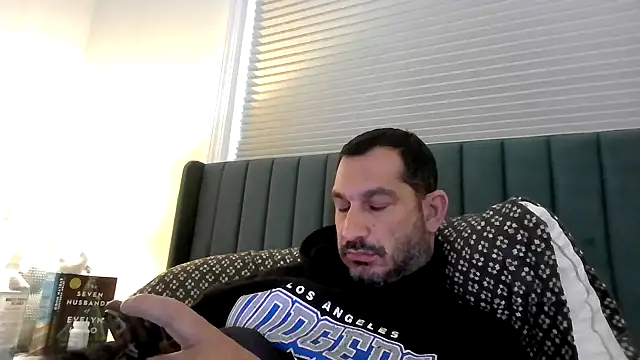 ckraiders84 online show from April 20, 2026, 8:10 pm