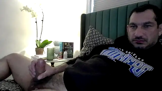 ckraiders84 online show from April 27, 2026, 5:55 pm