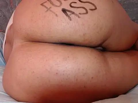 SexyBombs-01 online show from November 24, 2025, 6:40 pm