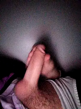 Snapshot of Fa7l1995 chatting on November 4, 2025, 6:45 am Fa7l1995 online show from November 4, 2025, 6:45 am