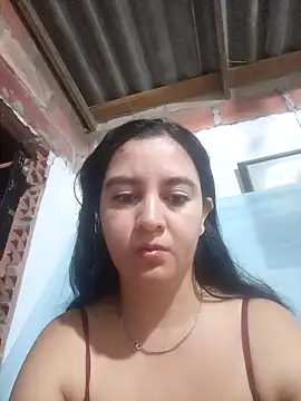 Camila-Valverde online show from November 21, 2025, 12:26 pm