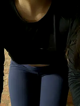 Snapshot of Catalina244 chatting on October 28, 2025, 12:52 pm Catalina244 online show from October 28, 2025, 12:52 pm