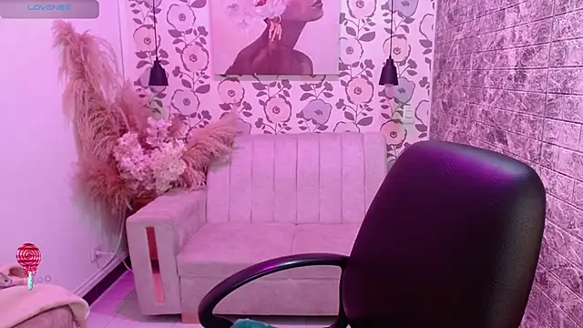 emmaa garciia online show from January 12, 2026, 3:34 am