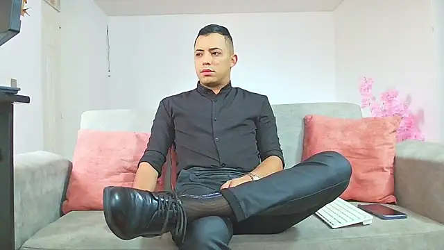 Mike Fetiche online show from February 17, 2026, 12:34 pm