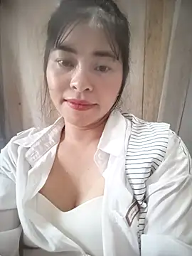 Bamboo-niee123 online show from November 13, 2025, 8:57 am