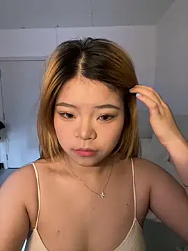 guobaoao66 online show from October 28, 2025, 8:18 am