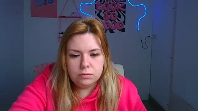 SusannaNight online show from December 21, 2025, 6:20 am