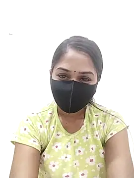 Green LaDY66 online show from November 6, 2025, 4:19 pm