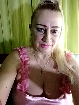 Esenia505 online show from March 13, 2026, 4:46 pm