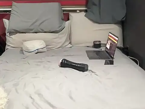 Bbydaddy 0 online show from December 16, 2025, 12:15 am