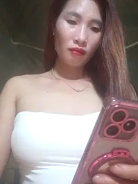 HGiasexy69 online show from May 15, 2026, 1:40 pm