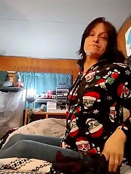 Snapshot of MetalGoddess chatting on November 1, 2025, 6:04 am MetalGoddess online show from November 1, 2025, 6:04 am