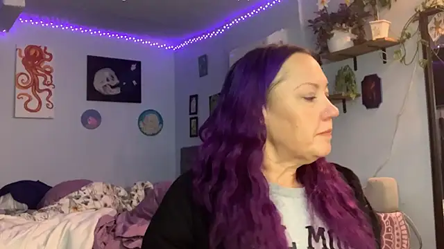 kristallic online show from January 11, 2026, 3:06 pm