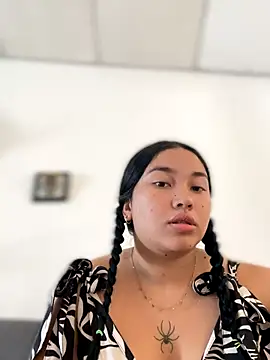 Vickybon online show from November 29, 2025, 1:25 pm