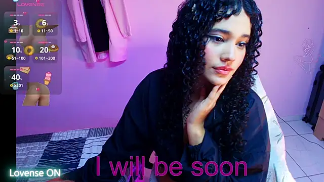 Aprilsweet2005 online show from May 21, 2026, 2:02 pm