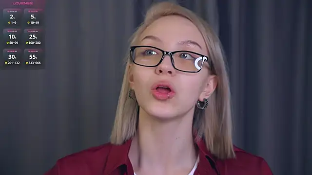 VetaManhardt online show from April 5, 2026, 11:13 pm