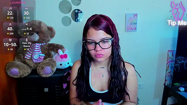 Emma boo online show from March 4, 2026, 1:50 pm