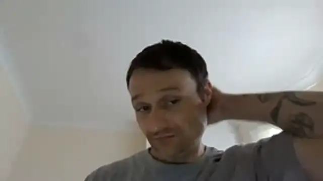 Caliguy36 online show from April 22, 2026, 12:28 pm