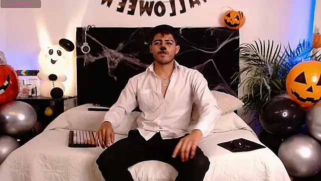 jaiden thoner online show from October 31, 2025, 4:13 am