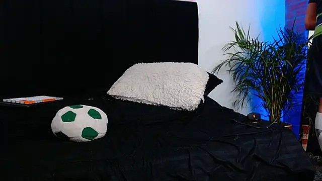 jaiden thoner online show from November 9, 2025, 6:01 am