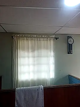 Snapshot of Isa-Giraldo chatting on November 13, 2025, 12:37 pm Isa-Giraldo online show from November 13, 2025, 12:37 pm