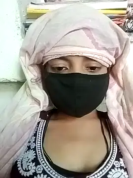 Snapshot of Quenn-Jiya752 chatting on November 6, 2025, 10:05 am Quenn-Jiya752 online show from November 6, 2025, 10:05 am