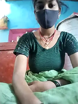 Snapshot of Pooja_sony chatting on November 17, 2025, 6:52 am Pooja sony online show from November 17, 2025, 6:52 am