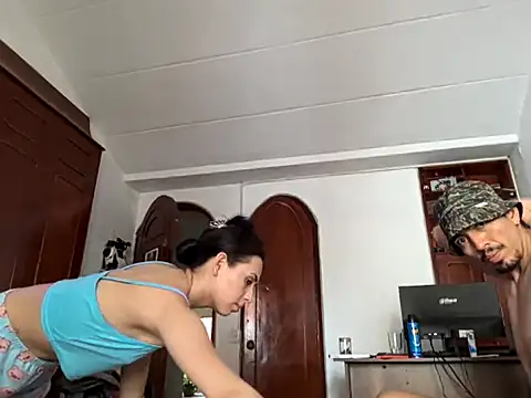 Snapshot of Harry69melon chatting on March 2, 2026, 10:27 pm Harry69melon online show from March 2, 2026, 10:27 pm