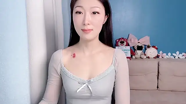 ella55-- online show from February 24, 2026, 10:02 am