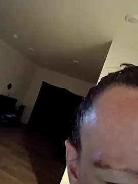 Karebearz1 online show from March 13, 2026, 9:38 am