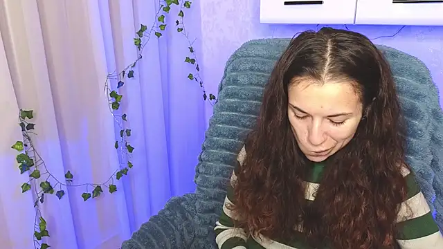 Ulyanix online show from November 21, 2025, 4:44 am