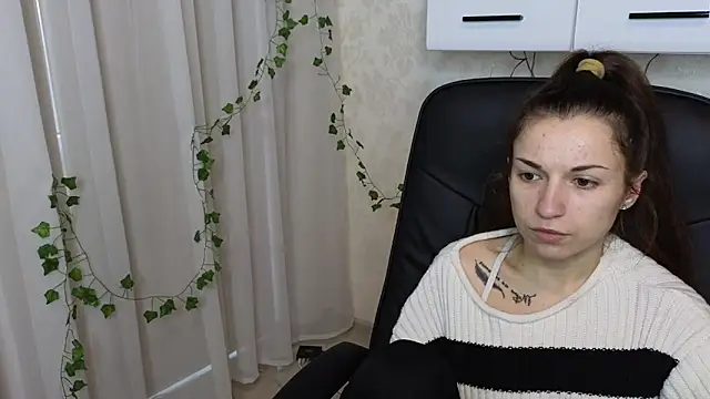 Ulyanix online show from March 3, 2026, 4:51 am