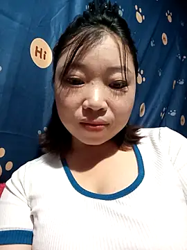 julybe online show from November 18, 2025, 2:17 am