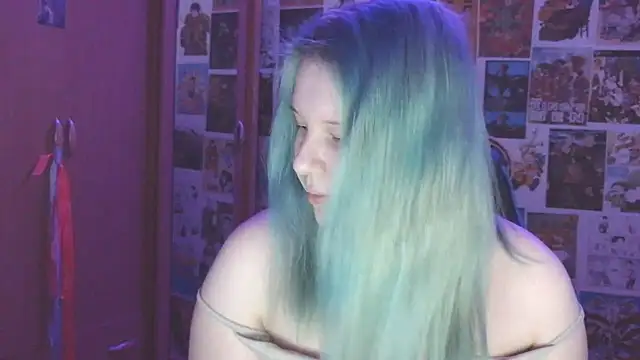 Snapshot of FoxPlayXX chatting on June 21, 2026, 9:39 pm FoxPlayXX online show from June 21, 2026, 9:39 pm