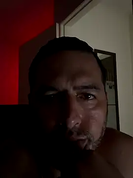 ezrah23 online show from November 4, 2025, 12:48 pm