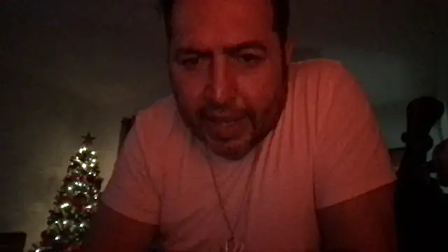 ezrah23 online show from December 18, 2025, 5:52 pm