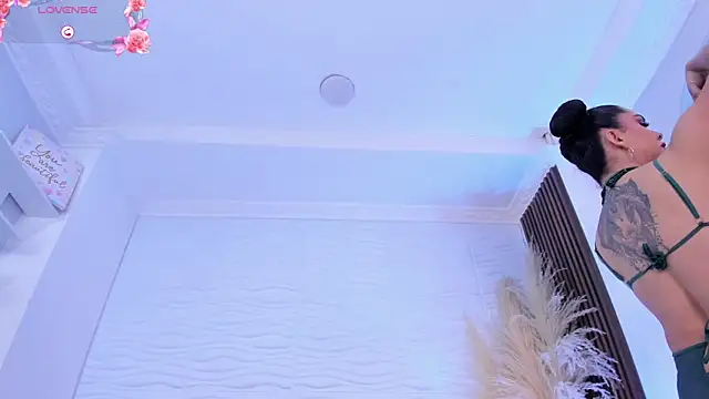 AudreyHayworth online show from December 14, 2025, 11:59 am