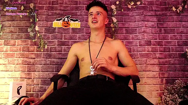 SirReedd online show from October 29, 2025, 5:58 pm