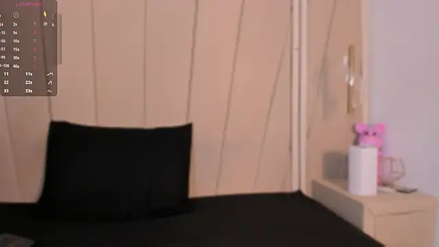 Snapshot of lexiee__ chatting on July 11, 2026, 11:57 am lexiee online show from July 11, 2026, 11:57 am