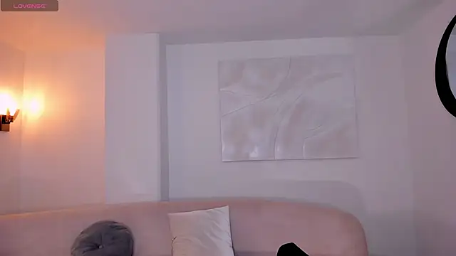 LaurentRosse1 online show from April 14, 2026, 8:15 pm