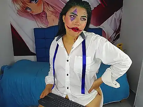 Snapshot of Thiffany_Monroe18 chatting on October 31, 2025, 3:24 pm Thiffany Monroe18 online show from October 31, 2025, 3:24 pm